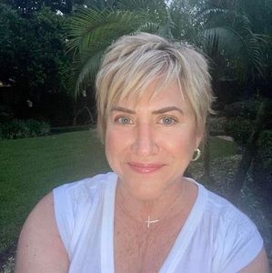 Meet your Posher, Sheila